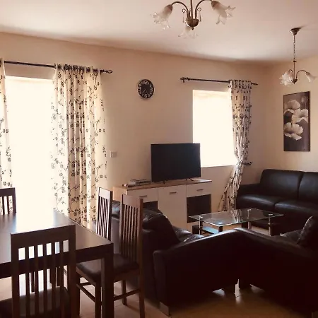 Large Penthouse In Sliema
