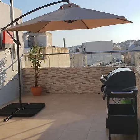 Large Penthouse In Sliema